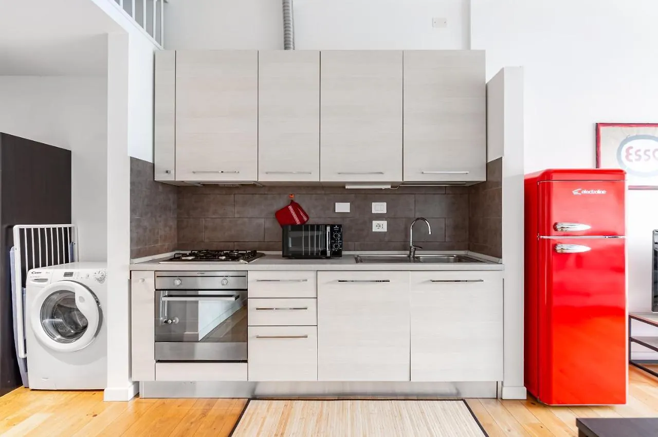 Florence Statuto Bright And Modern Apartment 0*,